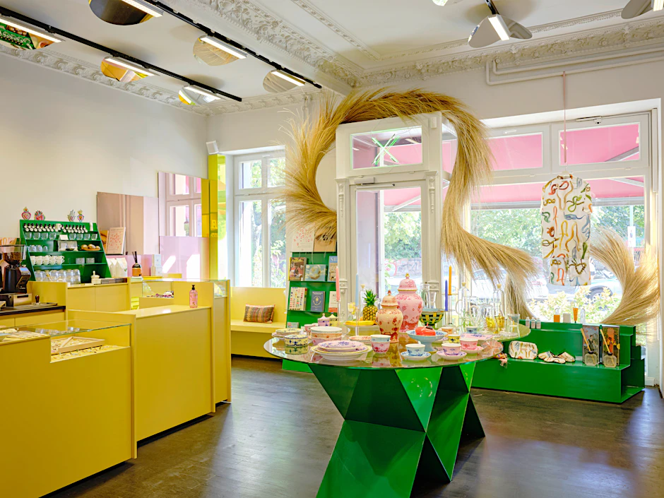Edler Lollipop-Flair im Shop MDC Next Door in der Knaackstraße.