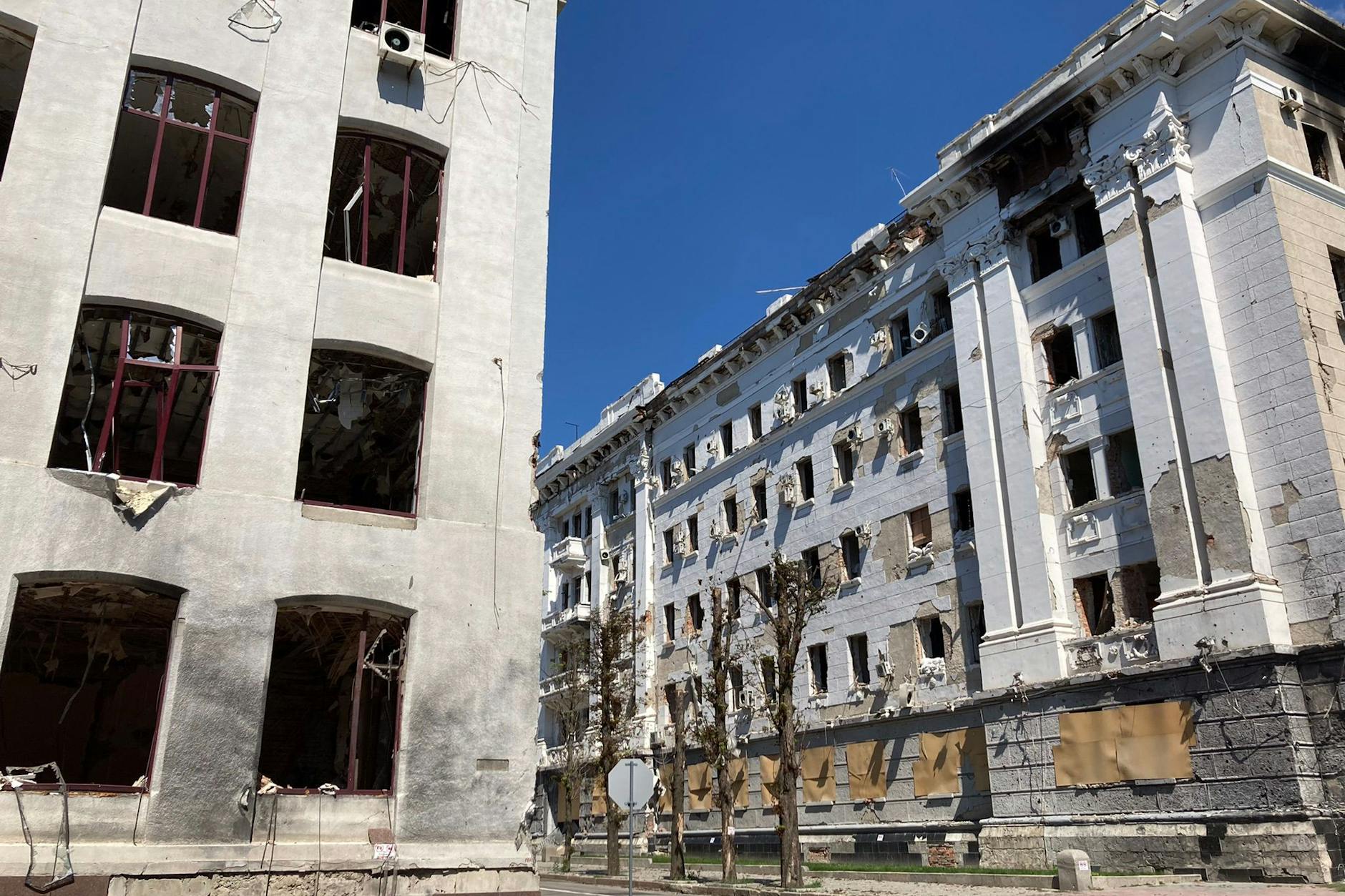 Charkiw, bombardierte Verwaltungsgebäude im Stadtzentrum