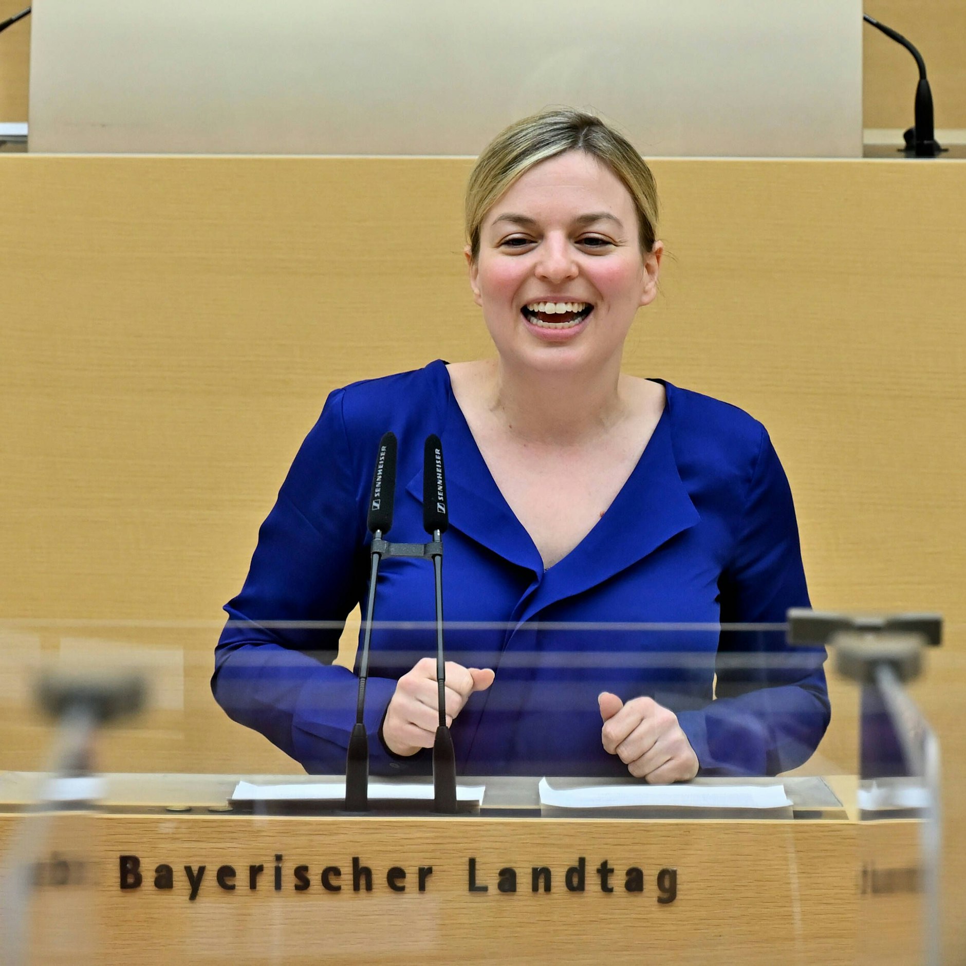 Katharina Schulze, Fraktionsvorsitzende der Grünen, im Landtag. Sie bezweifelt in einem offenen Brief, dass das Konzert von Rammstein an Silvester eine gute Idee ist.