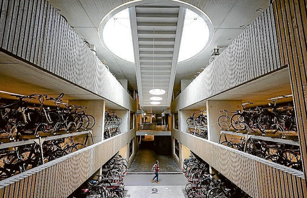 Mal gute Nachrichten für Berliner Radler: Bund gibt Geld für Fahrradparkhaus aus, aber...