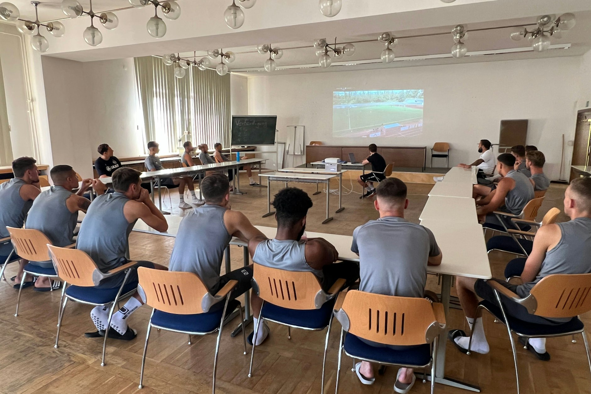 Ich weiß, was du letzten Sonntag getan hast! Video-Analyse beim BFC Dynamo zur Einstimmung auf den BAK-Hit.