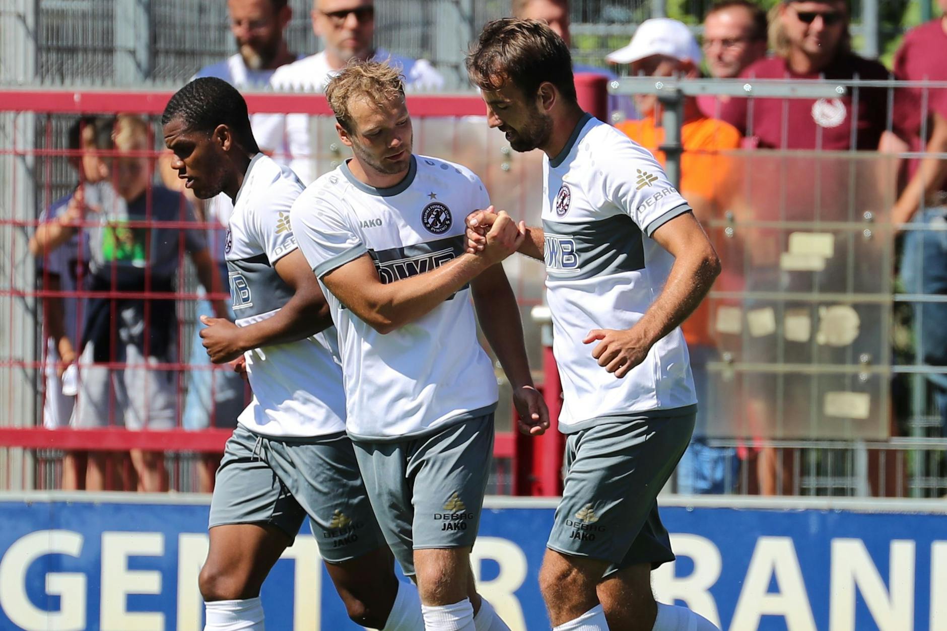 Die BFC-Kicker um Christian Beck, Max Klump & Co. wollen nach dem Auftaktsieg in Meuselwitz jetzt den ersten Heimdreier der noch jungen Saison.