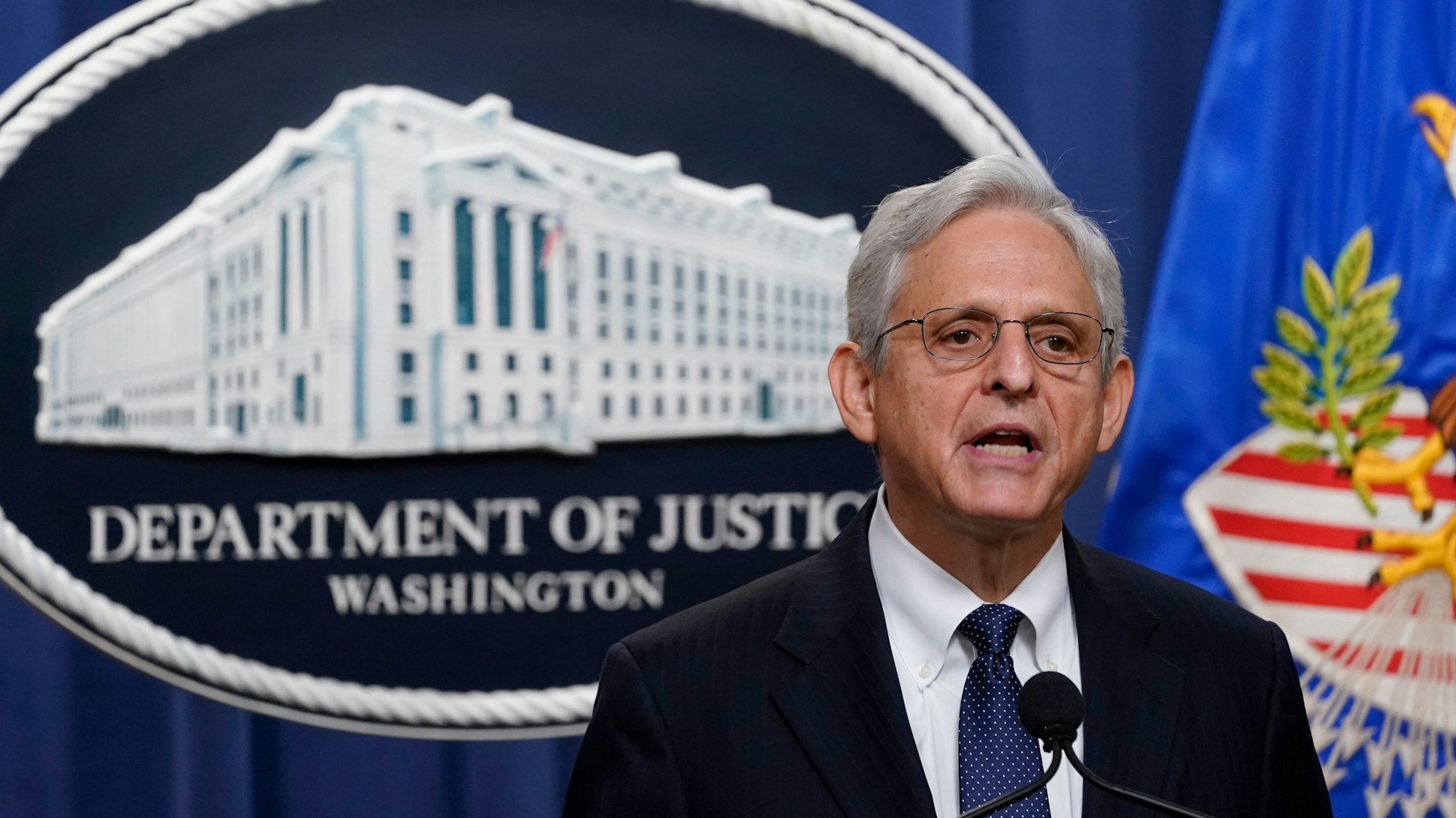 US-Justizminister Merrick Garland äußert sich zur Razzia im Anwesen von Donald Trump.