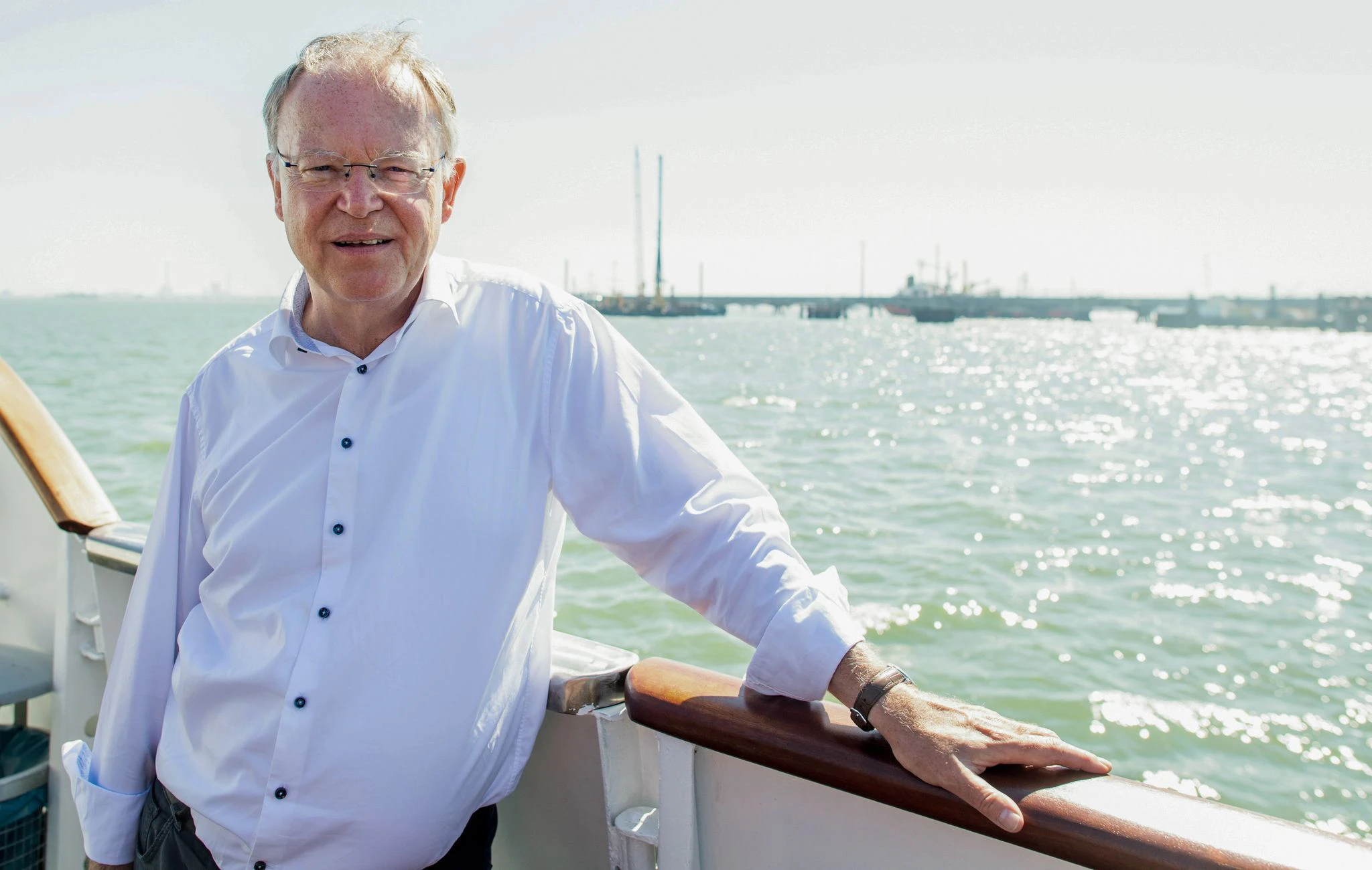 NRW-Ministerpräsident Stephan Weil (SPD) erwartet angesichts der Inflation und steigender Energiepreise Hilfe für Bedürftige vom Bund.  