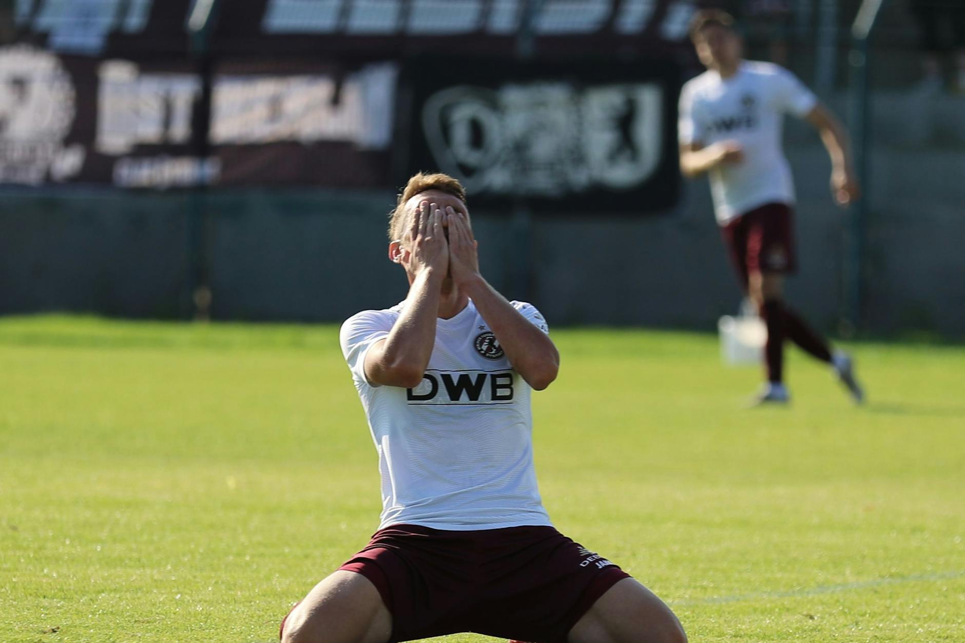Zum Verzweifeln! Dynamos Amar Suljic vergab die Torchance zum 1:1 gegen den BAK.