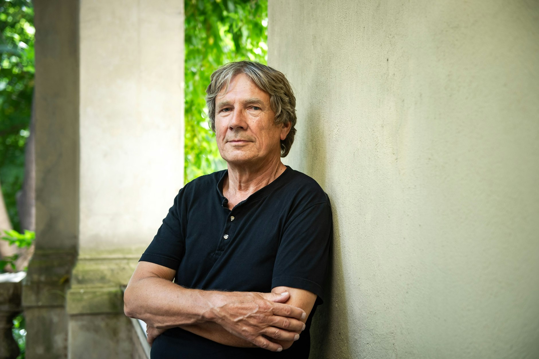 Harald Jähner auf dem Balkon des Berliner Literaturhauses in der Fasanenstraße