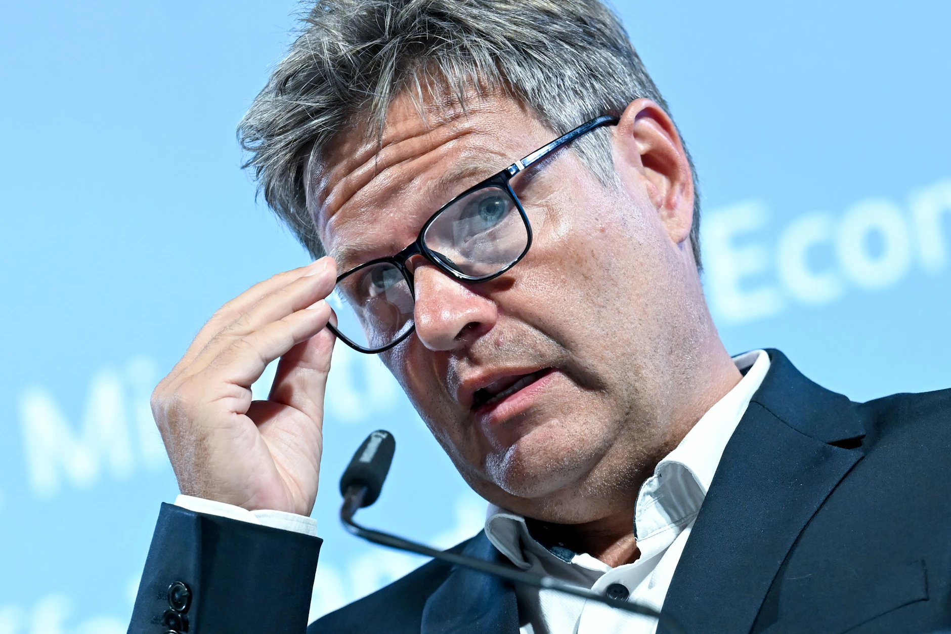 15.08.2022, Berlin: Robert Habeck (Bündnis 90/Die Grünen), Vizekanzler und Bundesminister fu·r Wirtschaft und Klimaschutz, informiert zur Gasumlage. Foto: Britta Pedersen/dpa +++ dpa-Bildfunk +++