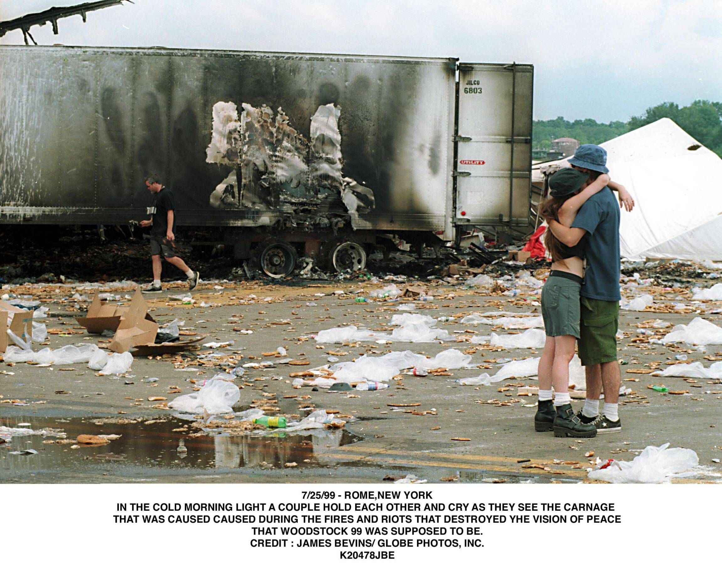 „Trainwreck Woodstock 99“ auf Netflix: Das schlimmste Festival aller Zeiten