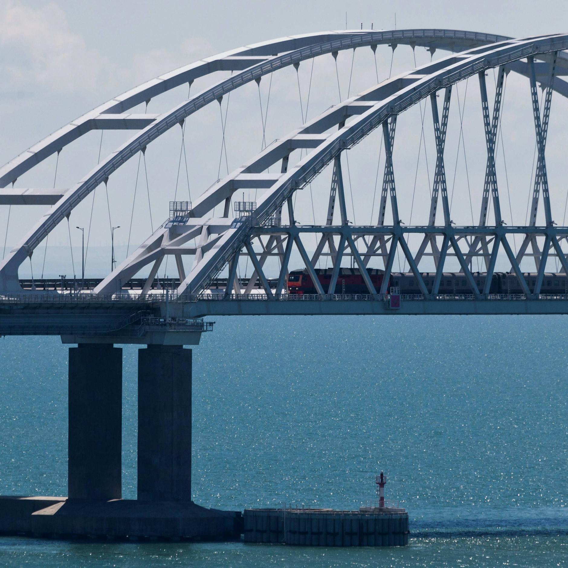 Image - Ukraine ruft zu „Demontage“ von wichtiger Krim-Brücke auf