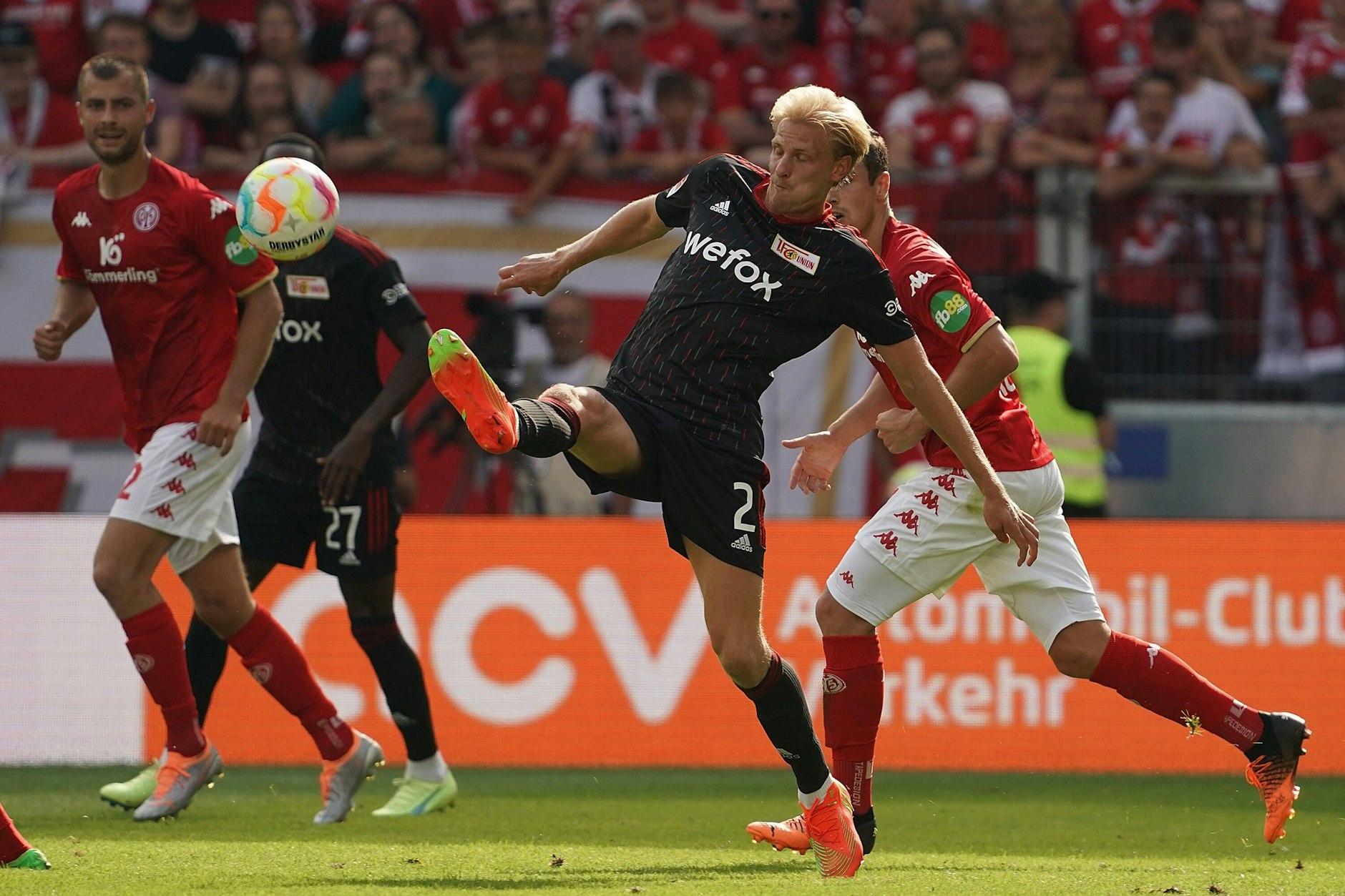 Fiebert jetzt seinem Heimdebüt gegen Leipzig entgegen: Morten Thorsby, Unions kickender Klimaaktivist.
