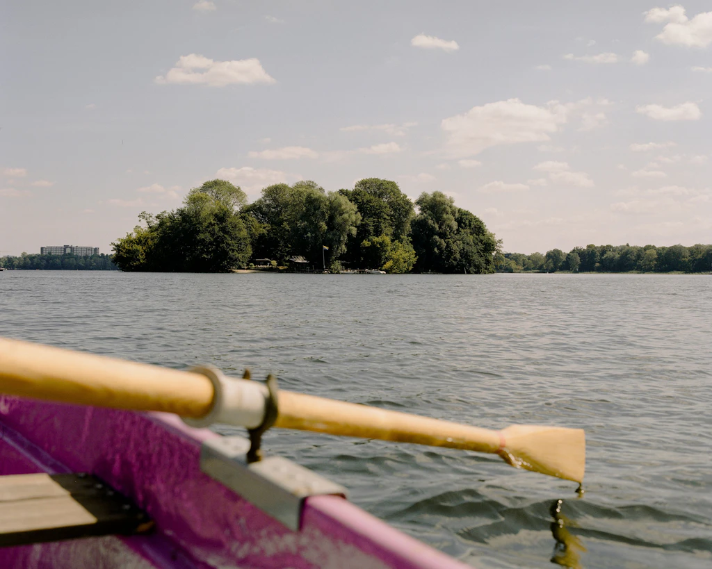 Berlin zu Wasser: Alleine mit einer Ziege auf der Liebesinsel