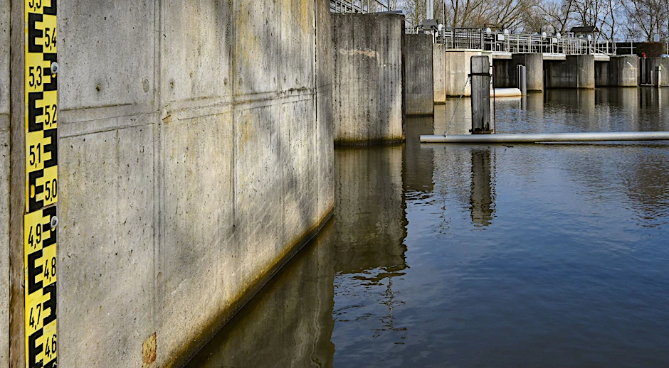 ARCHIV - Die Wehranlage Leibsch im Unterspreewald.  a/Archivbild