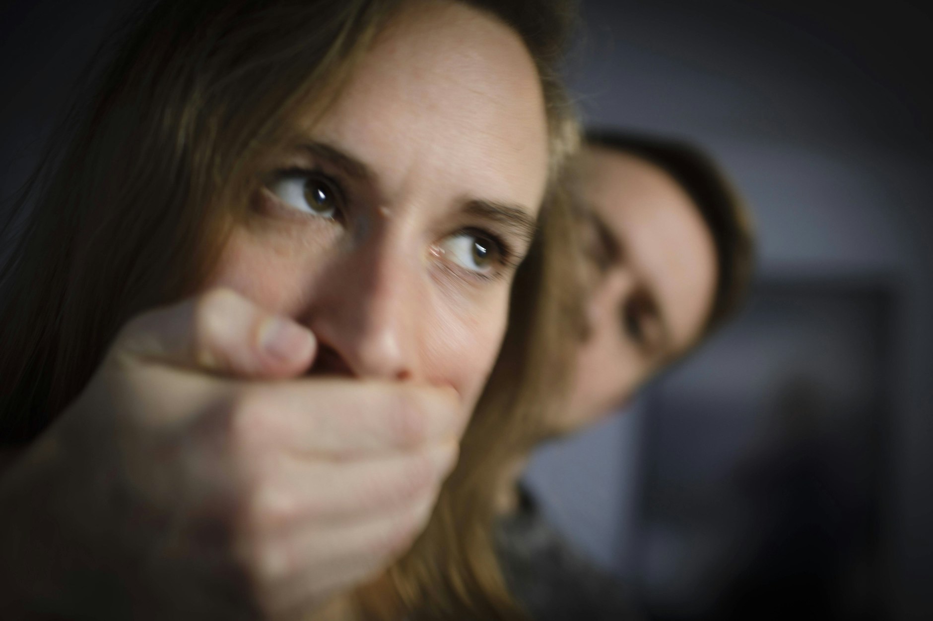 Auch wenn die Zahl der registrierten Sexualstraftaten 2022 im Vergleich zum Vorjahr etwas sank, ist sie seit 2017 drastisch angestiegen.