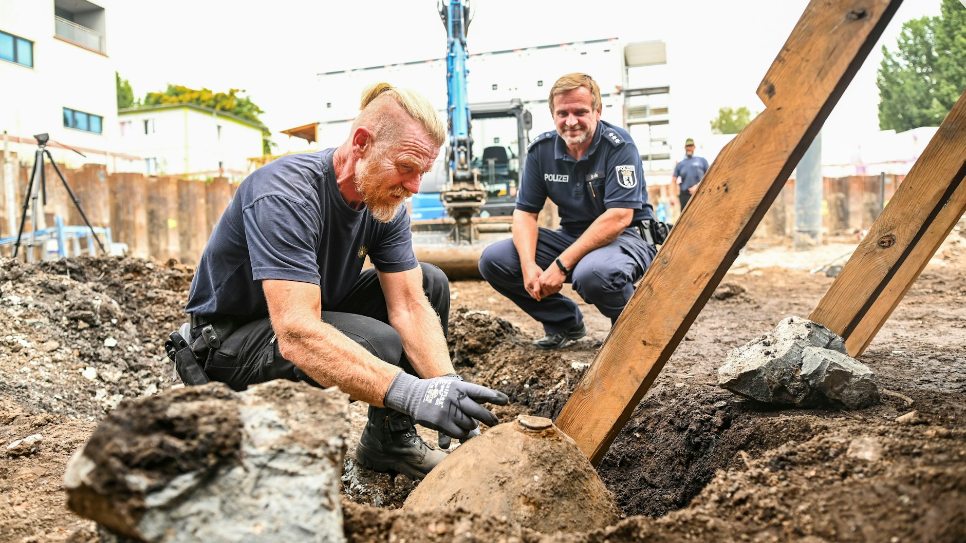 Die Experten der Berliner Polizei müssen in der Hauptstadt regelmäßig Bomben entschärfen.