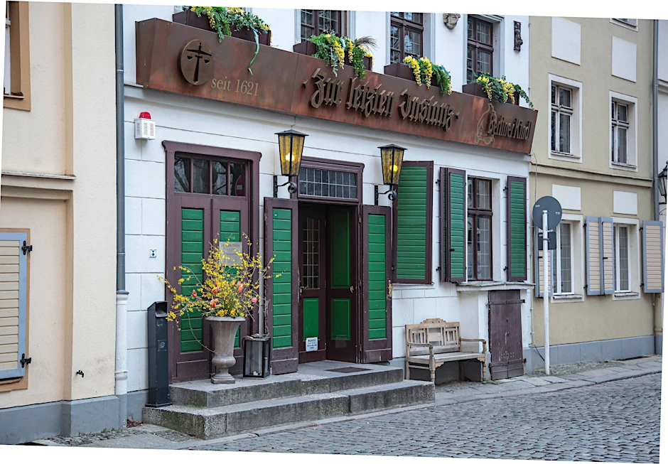 Die Gaststätte „Zur letzten Instanz“ in der Waisenstraße.