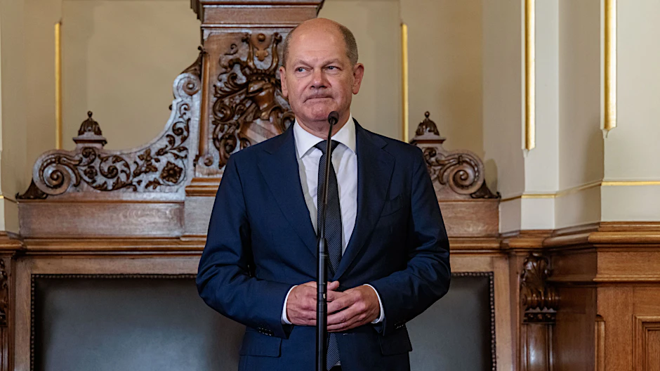 Bundeskanzler Olaf Scholz (SPD) vor Beginn einer Sitzung des Parlamentarischen Untersuchungsausschusses „Cum-Ex“.