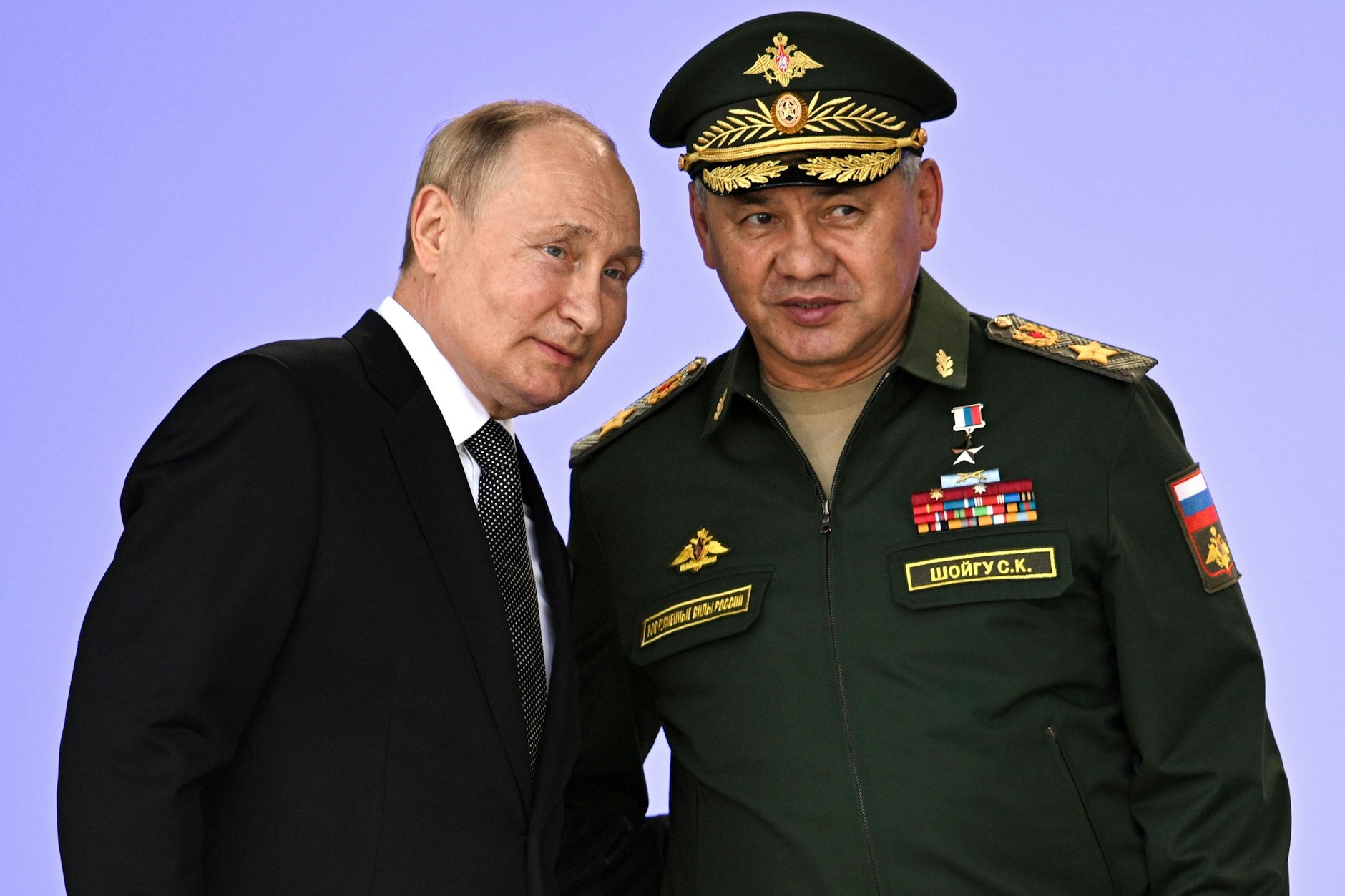 Wladimir Putin und Sergej Schoigu.
