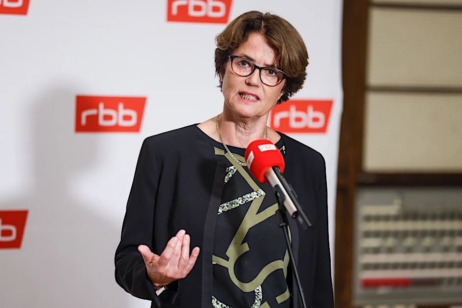 Friederike von Kirchbach tritt angesichts der Krise des öffentlich-rechtlichen ARD-Senders&nbsp;mit sofortiger Wirkung zurück.