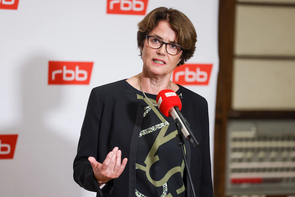 RBB-Krise: Rundfunkratsvorsitzende von Kirchbach tritt zurück