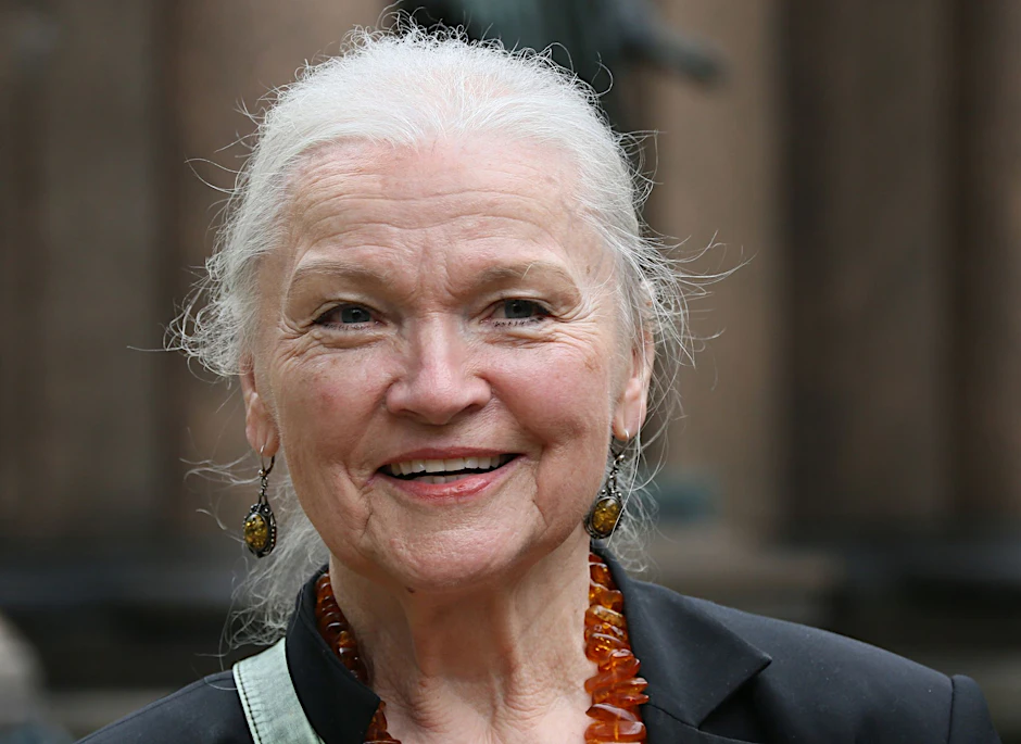 ARCHIV - Die Schauspielerin und Künstlerin Eva-Maria Hagen.  d