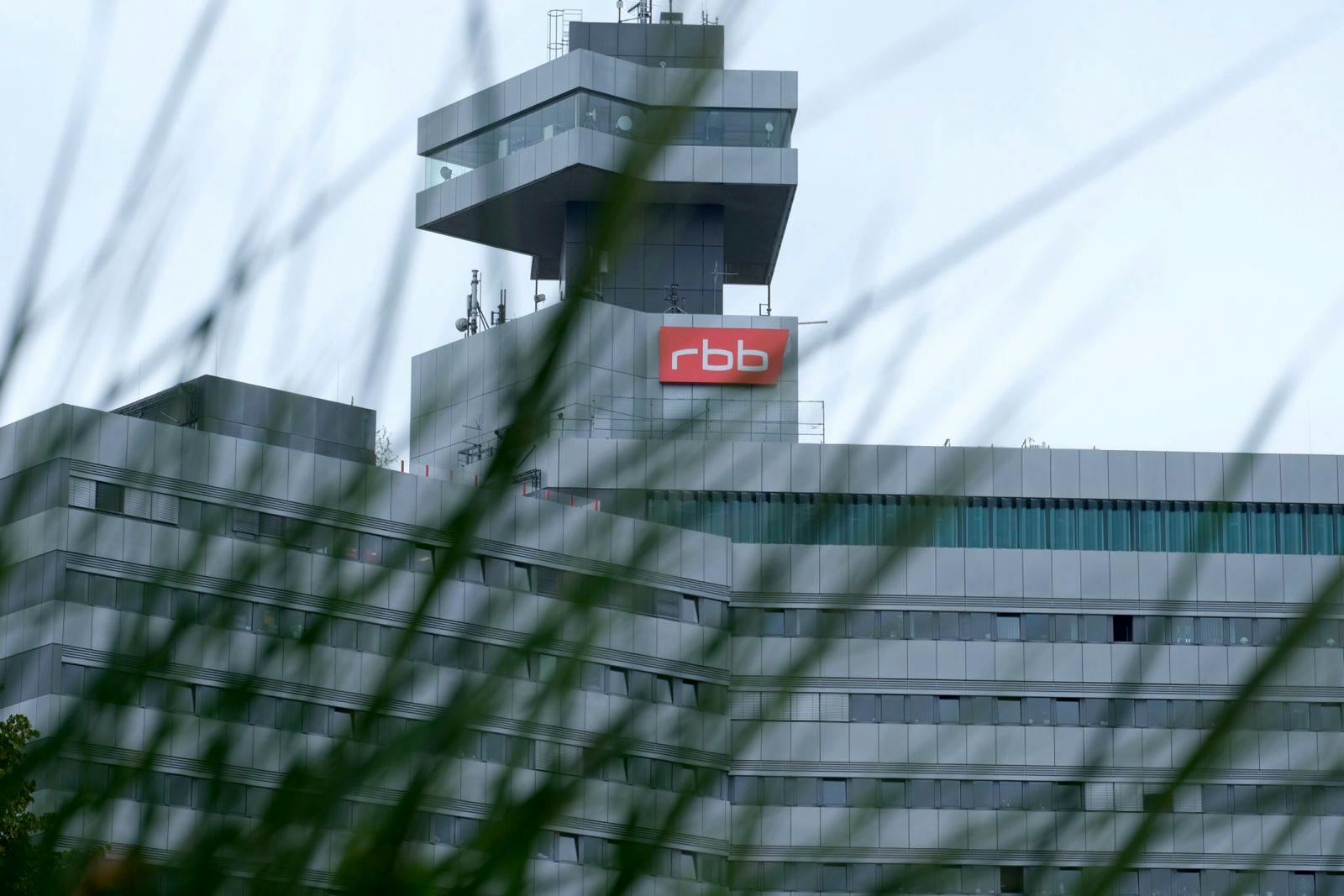 RBB - Rundfunk Berlin Brandenburg.