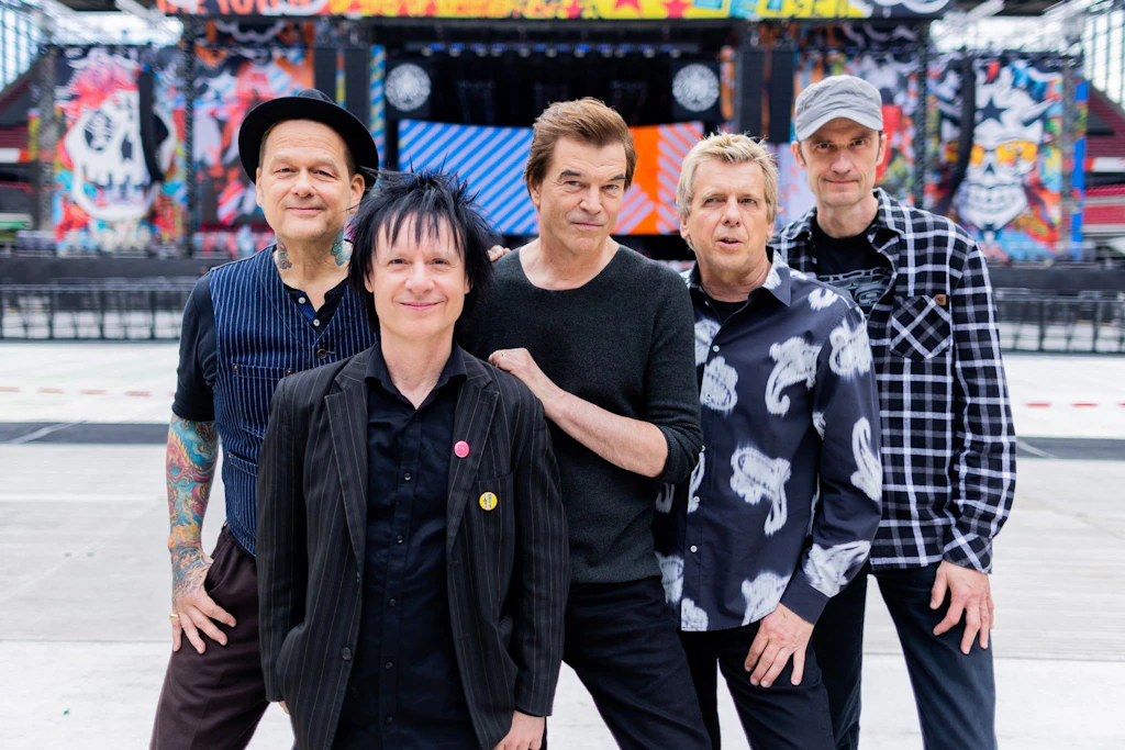 Ärzte und Tote Hosen spielen im Öko-Testlabor
