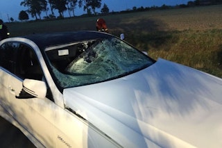 Horror-Unfall im Ostsee-Ferienort: Auto fährt in Bad Doberan in Menschengruppe – fünf Schwerverletzte