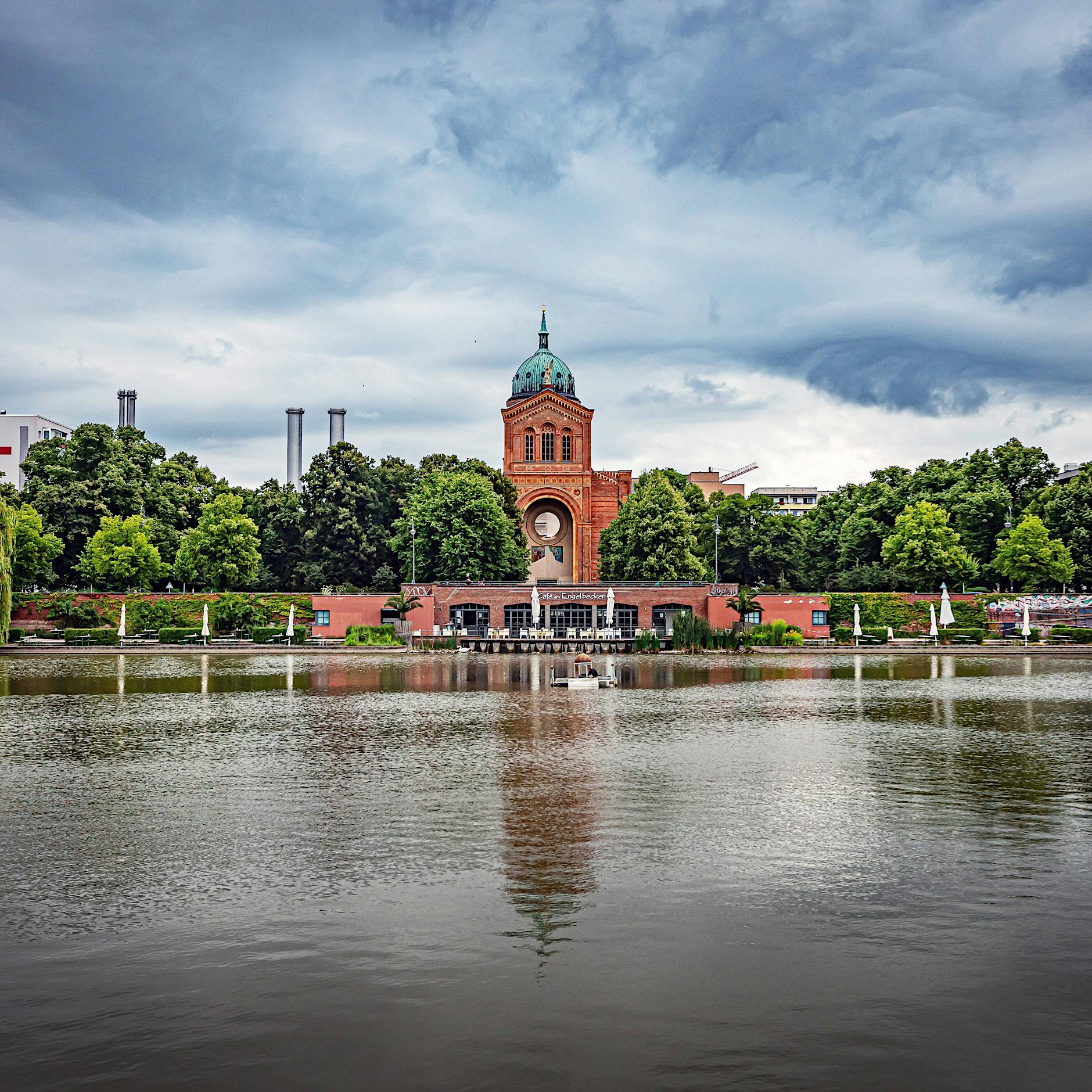 In Hassliebe zum Engelbecken: Ideal zum Ausleben des Berliner Lieblingsgefühls