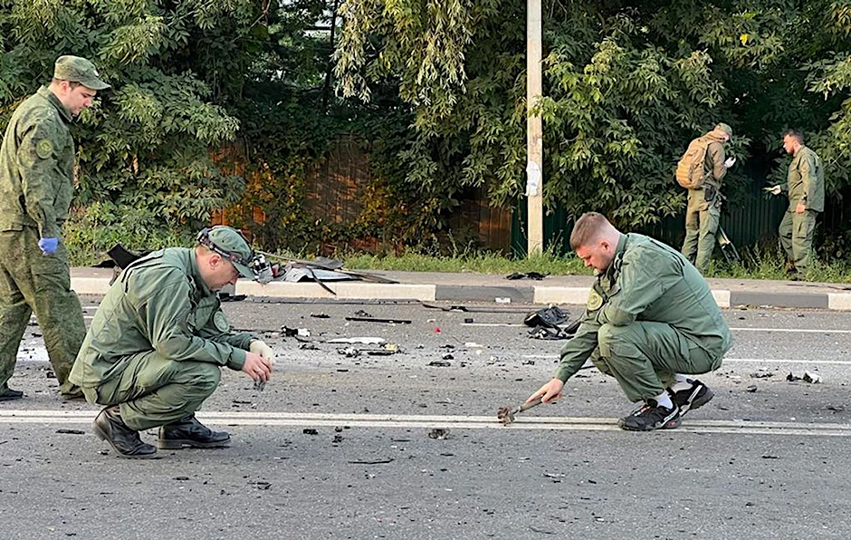Russland: Ermittler am Ort der Explosion des von Darja Dugina gefahrenen Autos