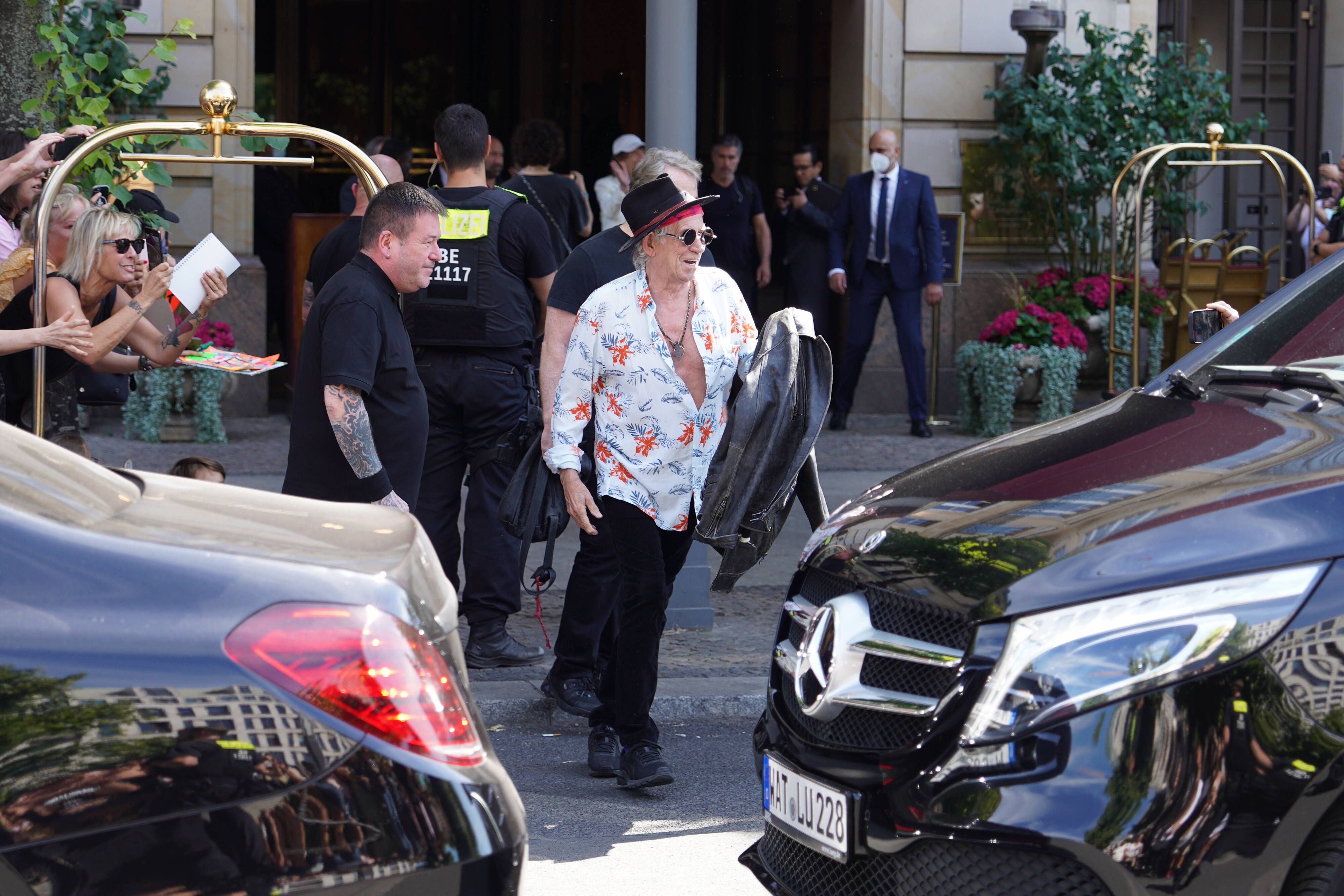 Image - Die Rolling Stones sind Stammgäste! Zum 25. Geburtstag lässt es das Adlon krachen – mit Butler und Champagner