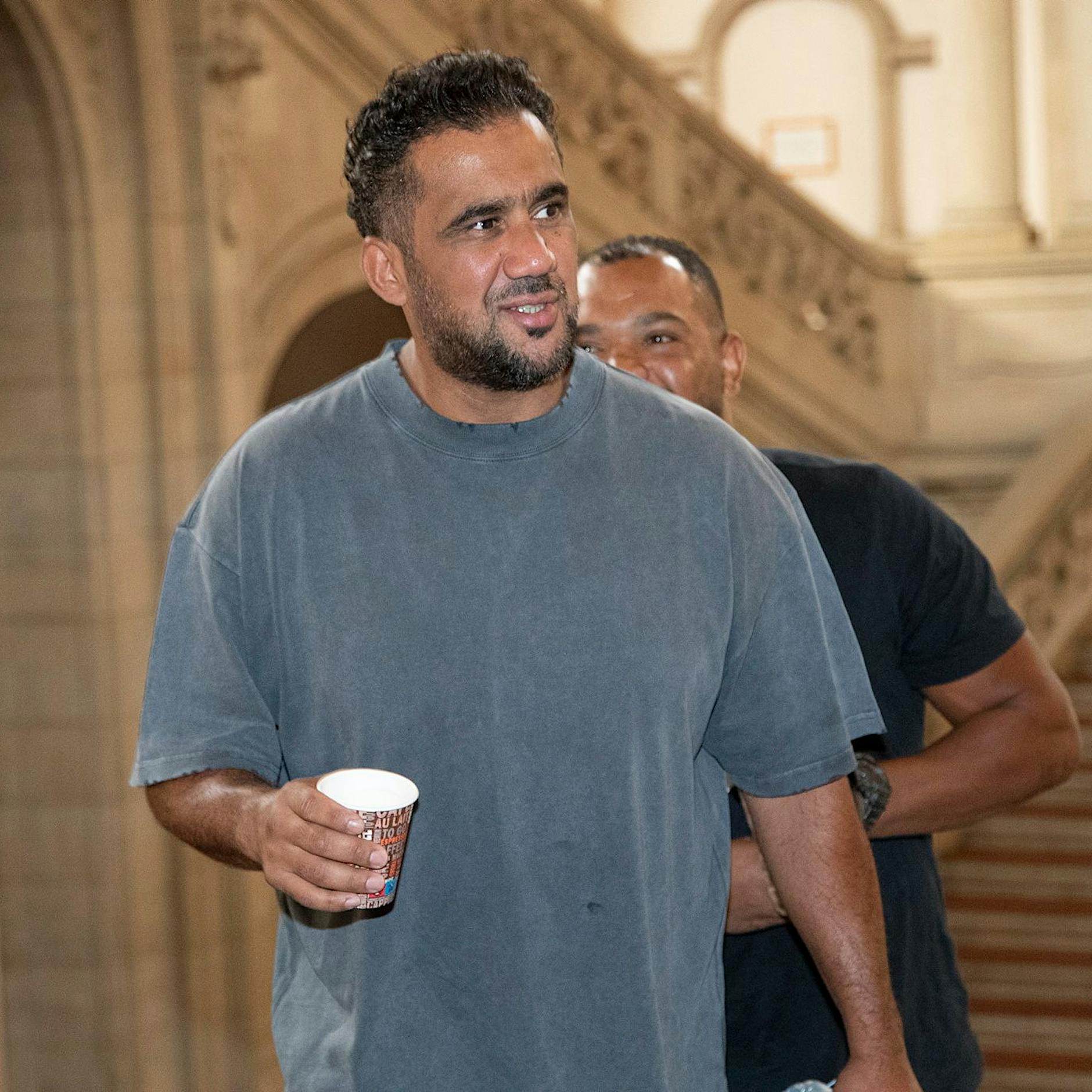 Während Bushido nach Dubai fliegt, geht der Prozess gegen Abou-Chaker weiter