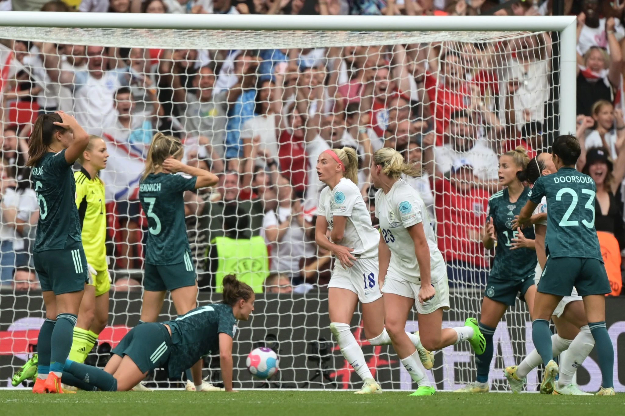 Die DFB-Frauen mussten eine knappe Niederlage hinnehmen.  