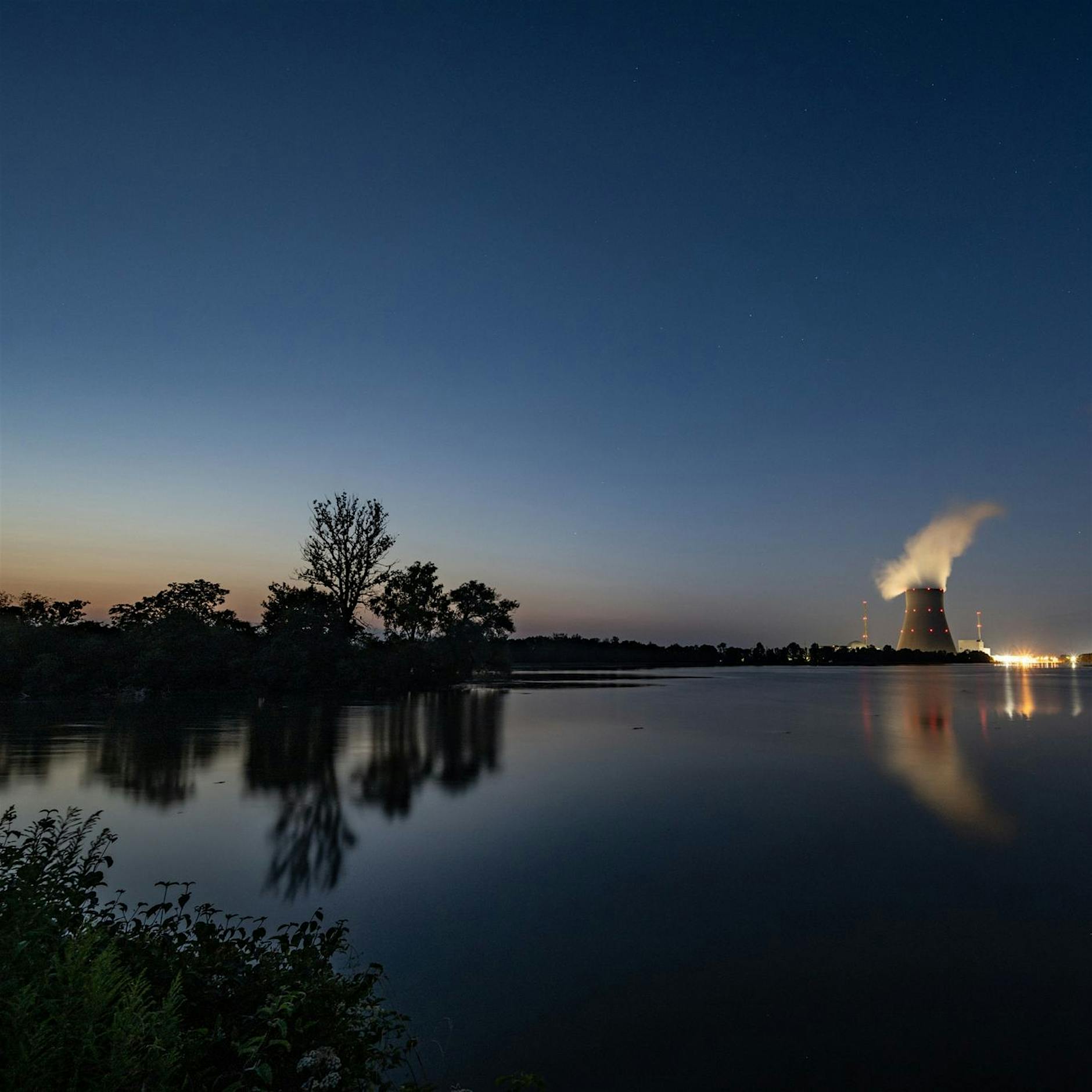 Dobrindt fordert AKW-Verlängerung - Habeck-Zoff mit Bayern
