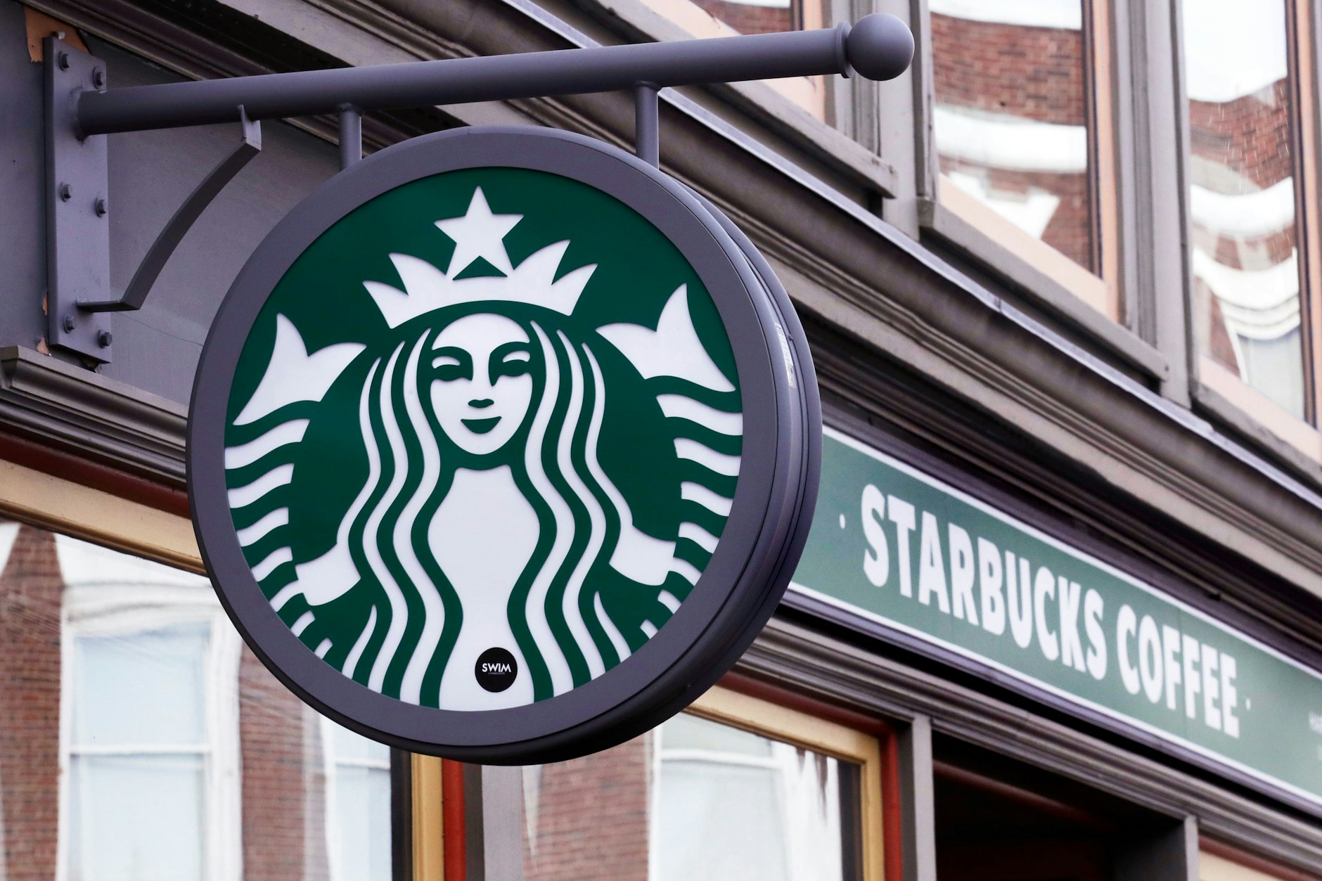 16 Starbucks-Filialen mussten in den USA schließen. Aus Sicherheitsgründen.