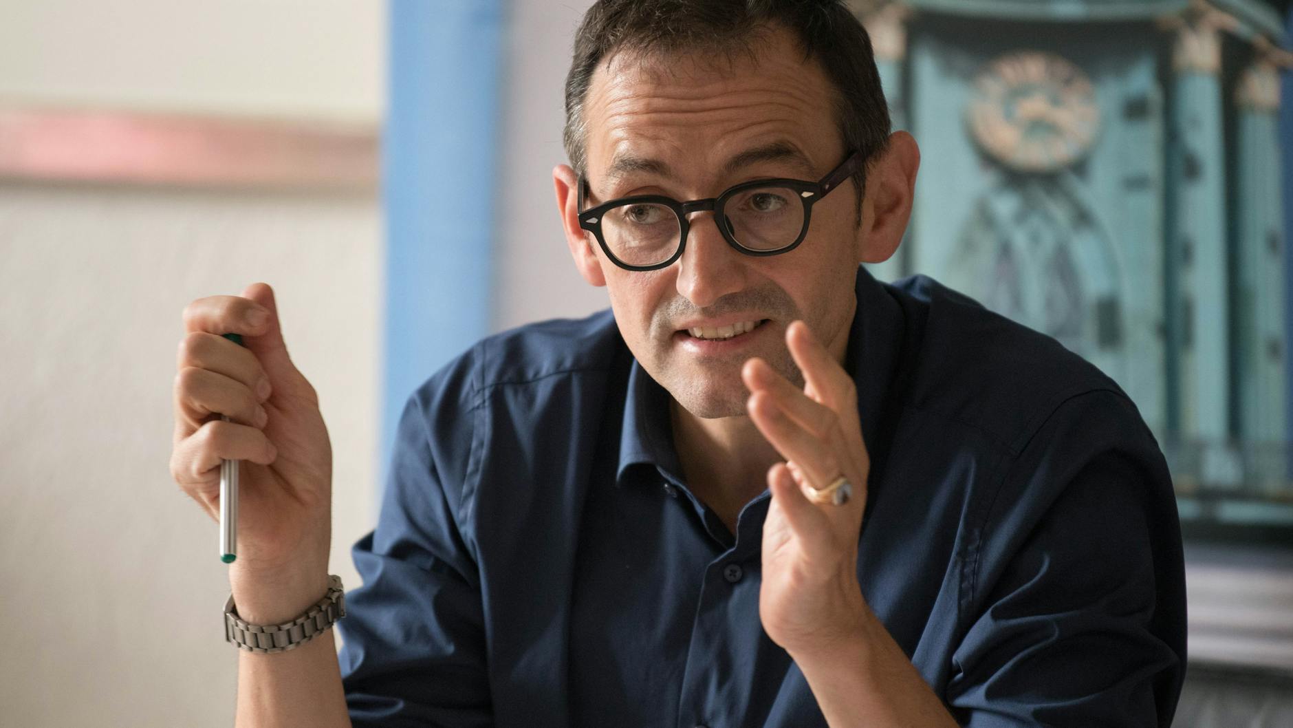 Steht mächtig unter Druck: Bezirksbürgermeister Stephan von Dassel (Grüne).