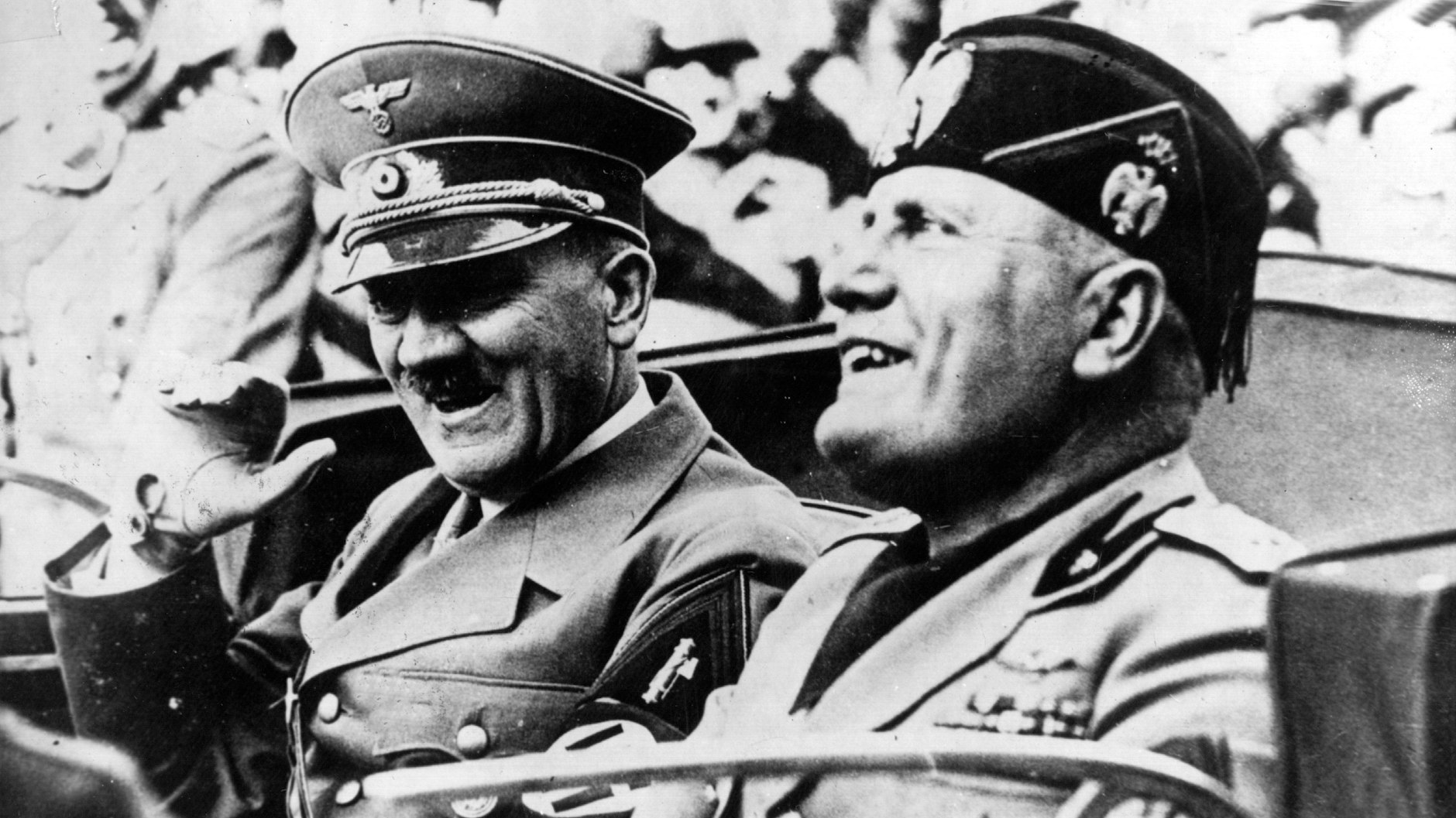 1938 reiste Adolf&nbsp; Hitler nach Italien, fuhr in Florenz mit dem verbündeten Diktator Benito Mussolini im offenen Wagen.