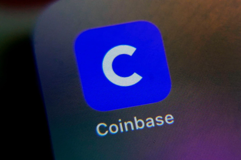 Krypto-Crash brockt Coinbase Milliardenverlust ein