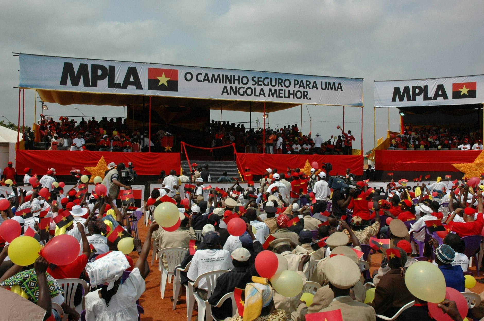 Mpla Angola wählt: Machtwechsel nach fast 50 Jahren MPLA-Herrschaft?