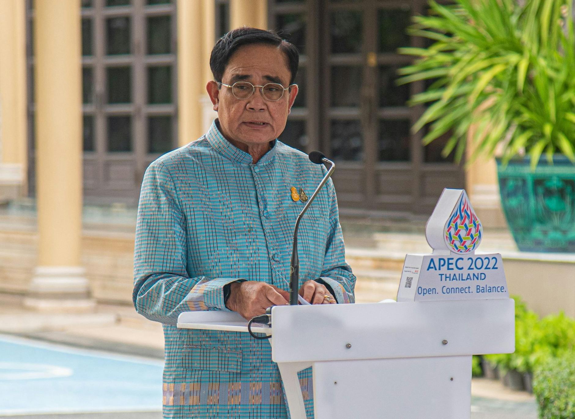 ARCHIV - Thailands Ministerpräsident Prayut Chan-o-cha während einer Pressekonferenz im Regierungsgebäude in Bangkok. via ZUMA Press Wire/dpa
