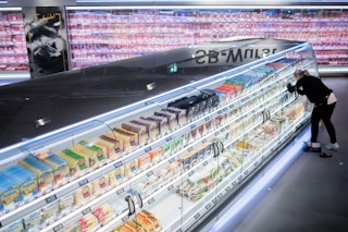 Gas-Krise: Licht aus, Tür zu, Temperaturen runter: DAS gilt jetzt im Supermarkt!