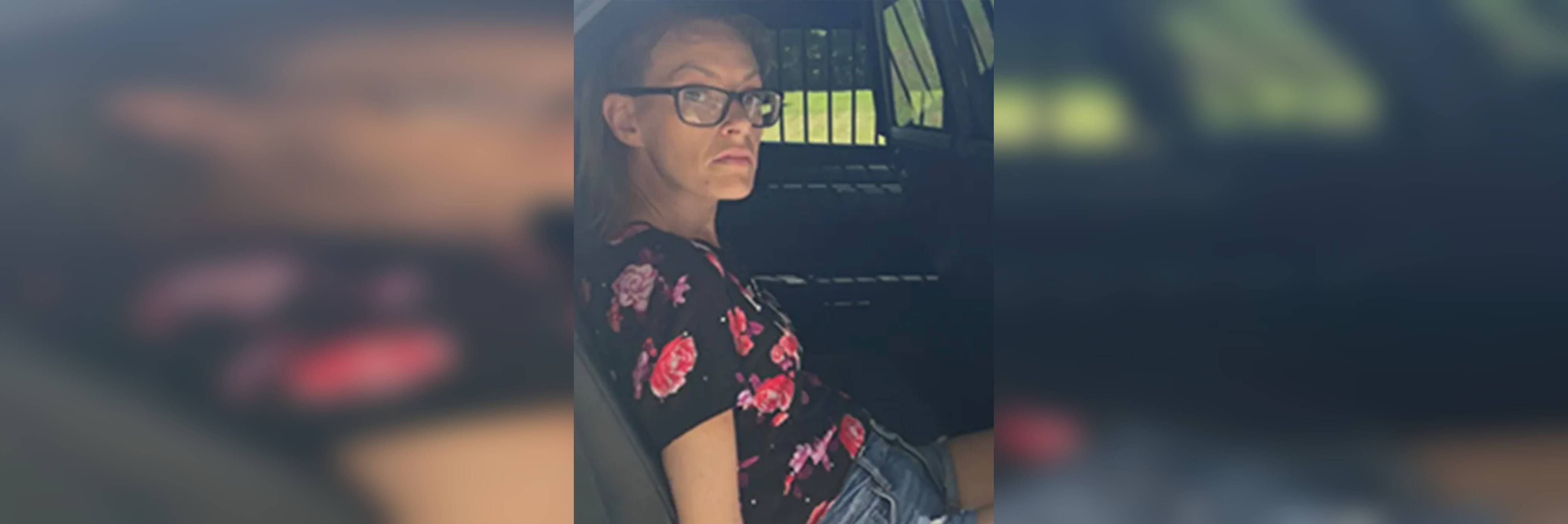 Frau besuchte ihren Freund im Knast und gab ihm einen innigen Kuss – jetzt ist er tot!