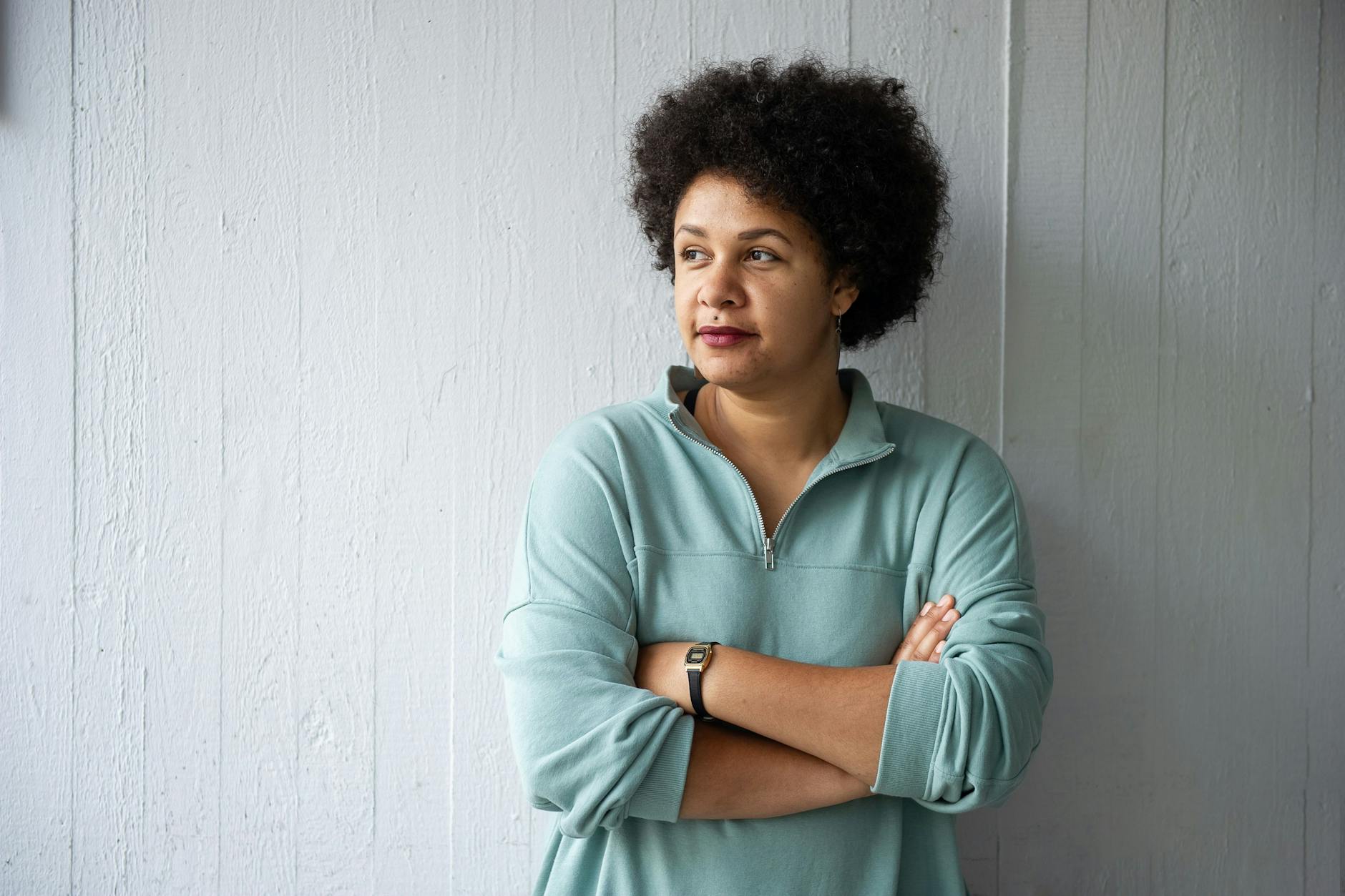 Olivia Wenzel liest am Sonnabend beim African Book Festival. Ihr Roman <a href="https://www.interkontinental.org/shop/item/9783103974065/1000-serpentinen-angst-von-olivia-wenzel-gebundenes-buch">„1000 Serpentinen Angst“</a> ist inzwischen als „1000 Coils of Fear“ auch in den USA erschienen.