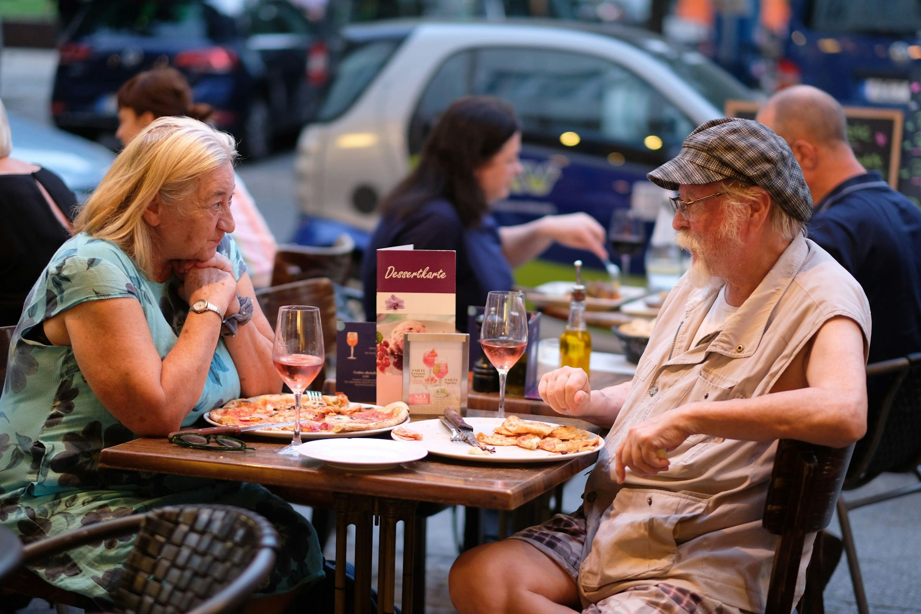 Das Paar hat über eine Stunde auf die Pizza gewartet. Die Anwohner kommen oft ins Italo und sind normalerweise zufrieden.