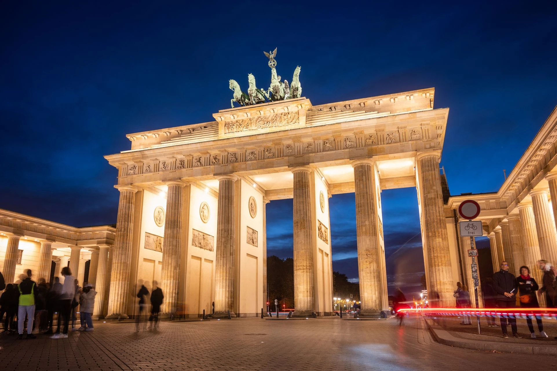 Bestrahltes Brandenburger Tor: Schluss damit!