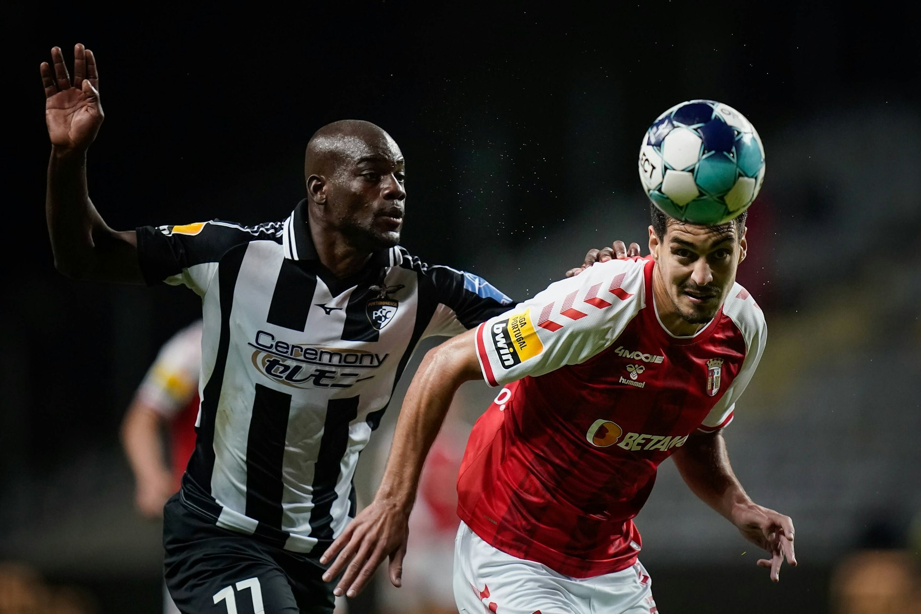 Unions Innenverteidiger Diogo Leite (r.) – hier im Dress des SC Braga im Stadtteilduell gegen Portimonense – bekommt es mit den alten Kameraden zu tun.