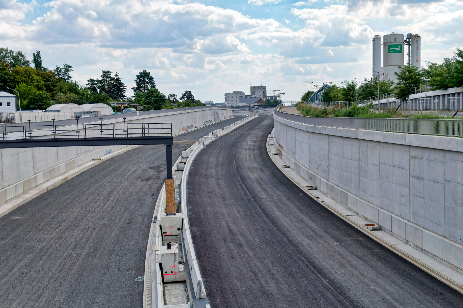 Baustelle der A100: Bauabschnitt Höhe Dieselstraße in Berlin-Treptow