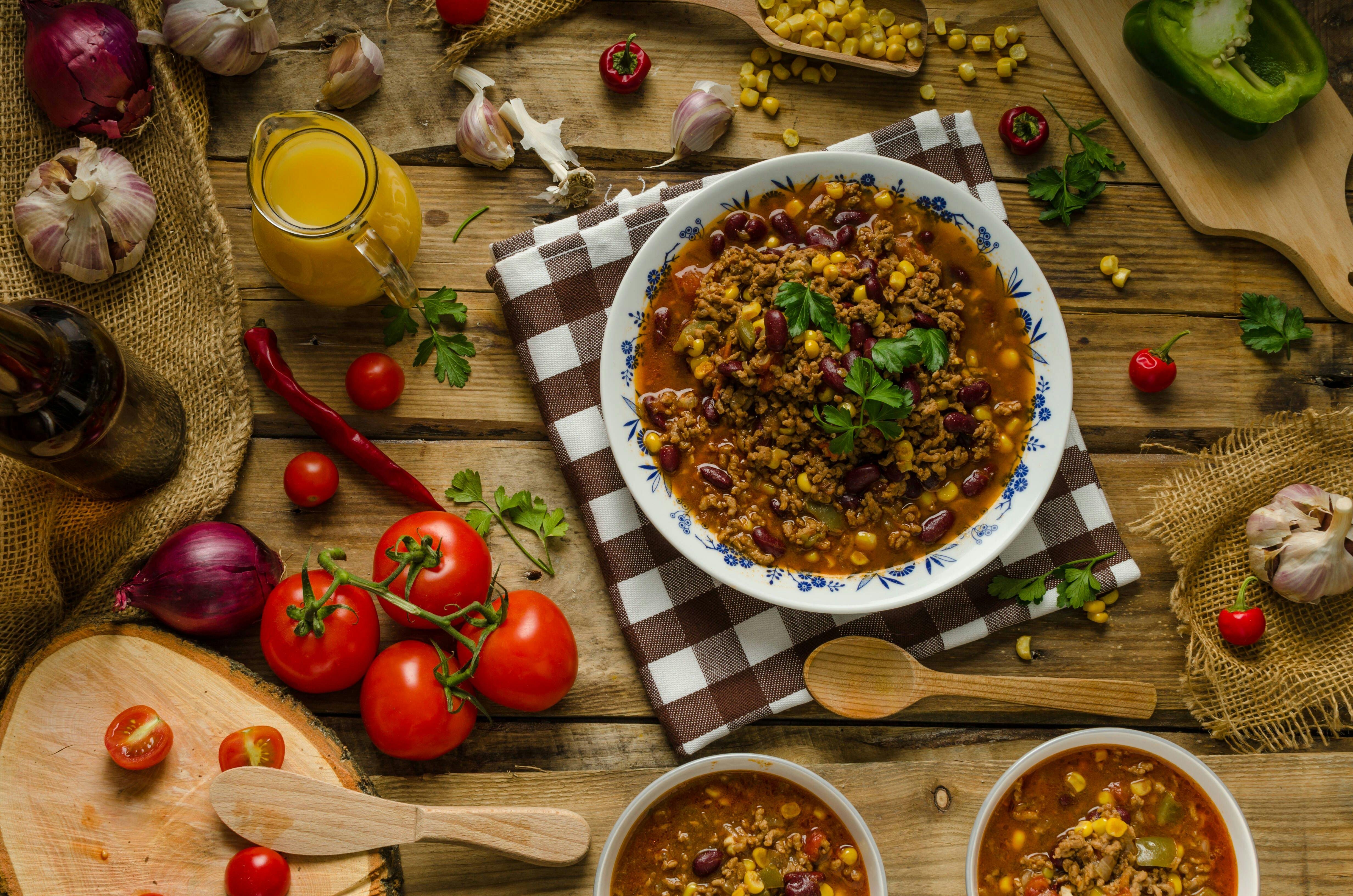 Rezept für Chili con Carne ohne Tüte: Lecker, deftig, würzig! So kochen ...