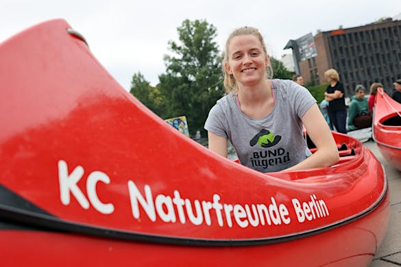 Infobox image