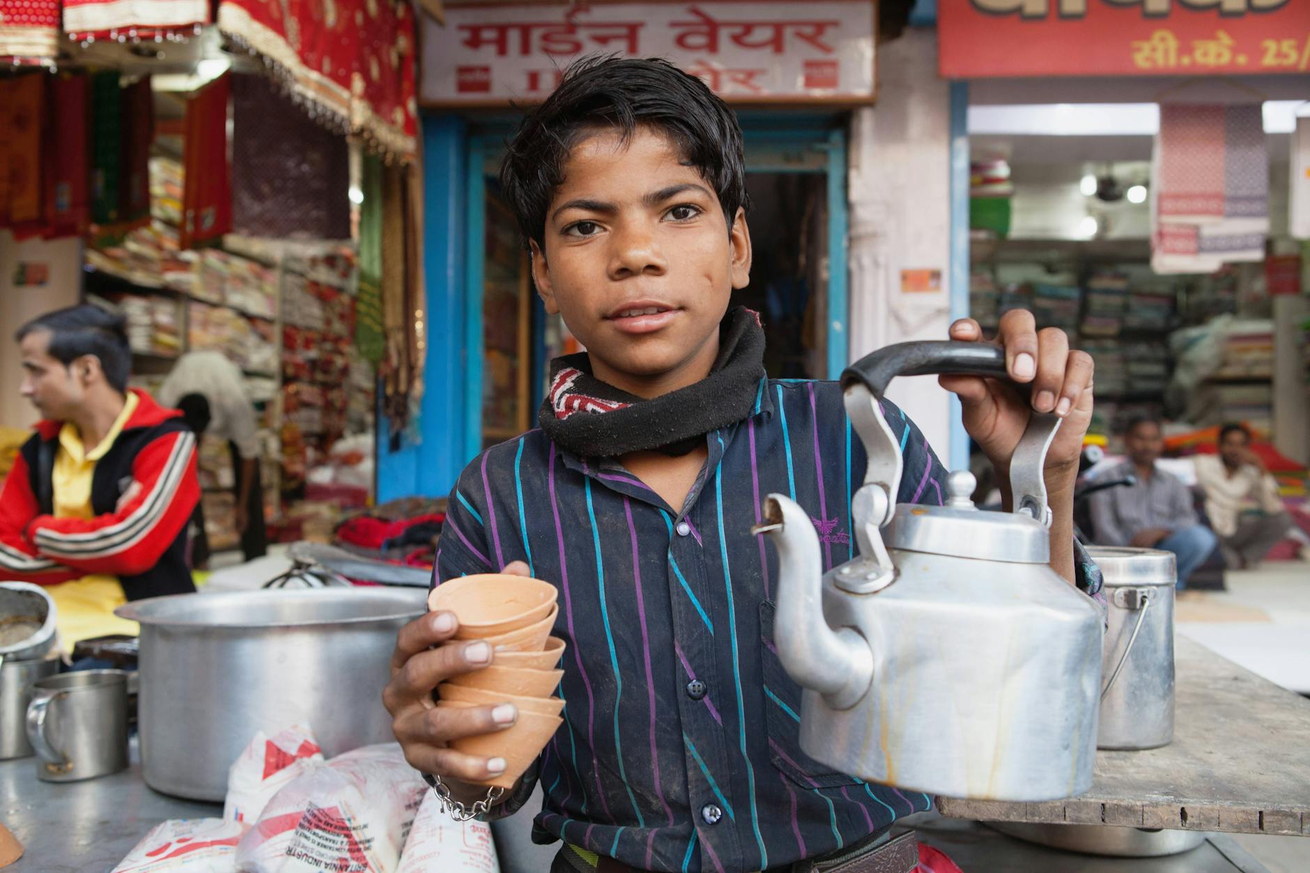 In einigen Regionen Indiens wird bereits seit 5000 Jahren aus den sogenannten Kulhars Chai getrunken.
