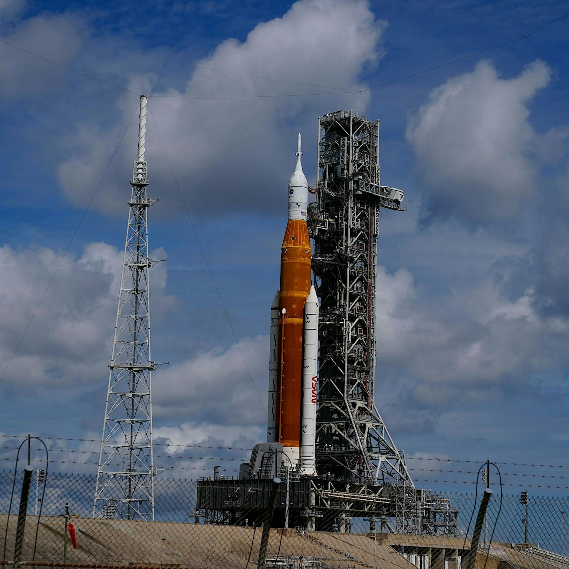 Nasa sagt Start der Artemis-Mondmission ab